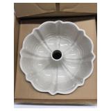 Longaberger pottery woman traditions of fluted