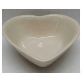 Longaberger Woven Traditions Heart Dish In