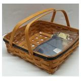 2005 Longanberger Blue Ribbon Pie Basket With