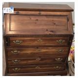 4 Drawer Drop Front Desk 38' w X 22' d X 39' t