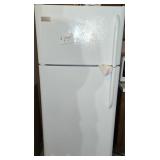 Frigidaire Refrigerator/Freezer-works