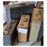 4 pcs of Antique Luggage