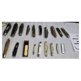 19 Vintage Pocket Knife Collection, Barlow,