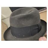 Vintage Resistol Menï¿½s Dress Hat size 6 ï¿½ï¿½