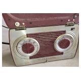 1948 Lunch Box Style Motorola Radio
