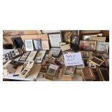 Table Full-Picture Frames, Photographs-