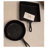 2 Cast Iron Skillets, The Round one is Wagner