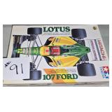 Lotus 107 Ford 1:20 Scale, Unassembled