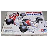 McLaren MP4/7 Honda 1:20 Scale, Unassembled