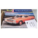 Revell ï¿½70 Plymouth Roadrunner 1:24 Scale,