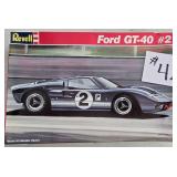 Ford GT-40 #2 1:24 Scale, Unassembled