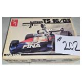 Surtees TS 16/03 1:32 Scale, Unassembled