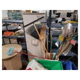 Yard Tools, Garden Cart, Rubbermaid Storage Yard Tools, Garden Cart, Rubbermaid Storage