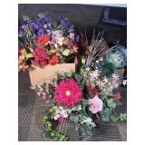 Faux Flowers, Decorative Bird Cage, Xmas Wreath Faux Flowers, Decorative Bird Cage, Xmas Wreath