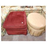 2 Upholstered Ottomans 2 Upholstered Ottomans