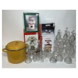 San Ignacio Yellow Enamel Stock Pot, Cruets San Ignacio Yellow Enamel Stock Pot, Cruets