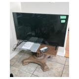 Philips 40in TV, Philips DVD Player, TV Stand Philips 40in TV, Philips DVD Player, TV Stand