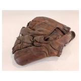 Vintage Warren Spahn MacGreggor Baseball Mitt