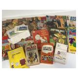 Vintage Comic Books, Charlie Brown, Looney Toons