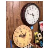3 Wall Clocks 3 Wall Clocks