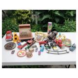 Vintage Metal Toys, Ohio Art Top, Tin Train Vintage Metal Toys, Ohio Art Top, Tin Train
