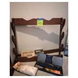 Wood Wall Gun Rack & Gun Cleaning Kits Wood Wall Gun Rack & Gun Cleaning Kits