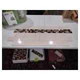 Mosaic & Cream Subway Tile Mosaic & Cream Subway Tile