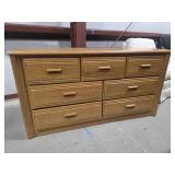 7 Drawer Dresser by Lea