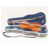 E.R. Pfretzschner Violin and SKB Case, KUN Rest