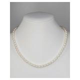 Pearl Necklace w/ 14KY WV Clasp,17.75-in-long