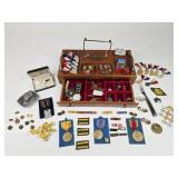 Vintage Menï¿½s Jewelry Valet, WWII Medals, Jewelry