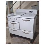 Vintage AB Brand Gas Stove