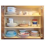 Pyrex Plates, Swung Vase, Kitchenwares, Glasses