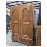 Wardrobe, Full Wooden Bed, Serta Mattress