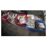 Christmas Decor & Totes w/Lids