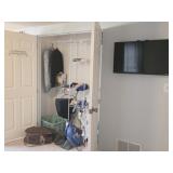 Vizio TV, Ottoman, Mens Suits, Hats, Pillows