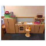 Community 4 Piece Kitchen Set