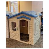Little Tikes Outdoor Playhouse