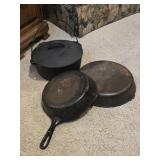 Cast Iron: 2 Skillets, Dutch Oven