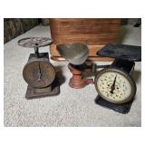 American Cutlery Co Vintage Scale, Columbia
