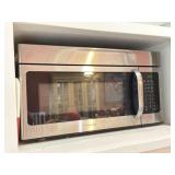 Kitchen Utensils, Pots & Pans, Small Appliances