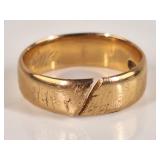 4.5 Grams 14Kt Gold Clipped Wedding Band / Ring