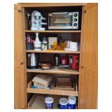 Small Kitchen Appliances: West Bend