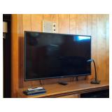 Vizio 43 In TV, Entertainment Stand
