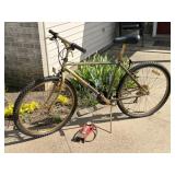Trek Mountain Track 820 Men's Bike