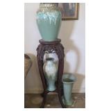 3 Potter Vases and Stand, Royal Haegar