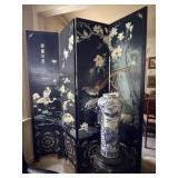 Asian Themed Screen, Vase & Stand