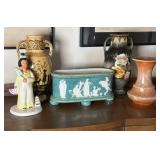 5 pieces of Czech Pottery, Royal Dux
