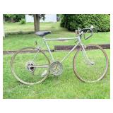 Menï¿½s Schwinn Bicycle, Golf, Fishing
