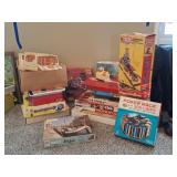 Vintage Building Sets, Poker Chips, Games, Bank